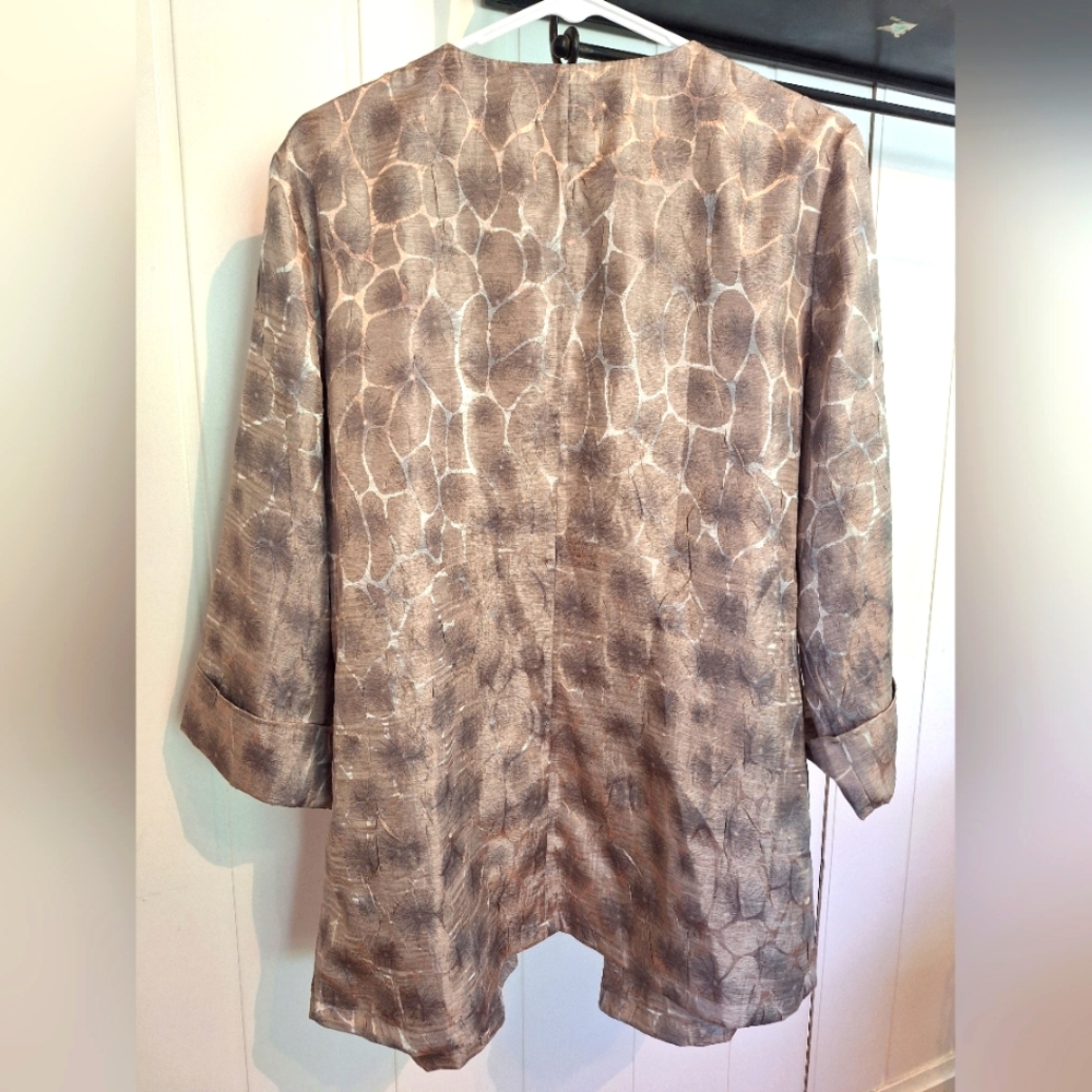 Chico's Shimmering Gray / Beige Jacket w 3/4 Sleeves, Wedding Guest Size L LNC - Picture 4 of 5